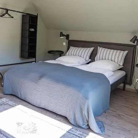 Holiday home Bergblick Lodge: Mit Sauna Und Panoramaterrassen Gerabronn